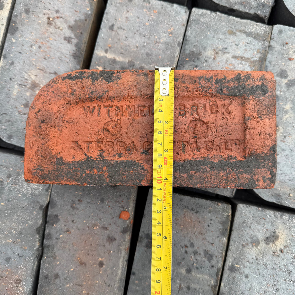 Reclaimed Bullnose Bricks