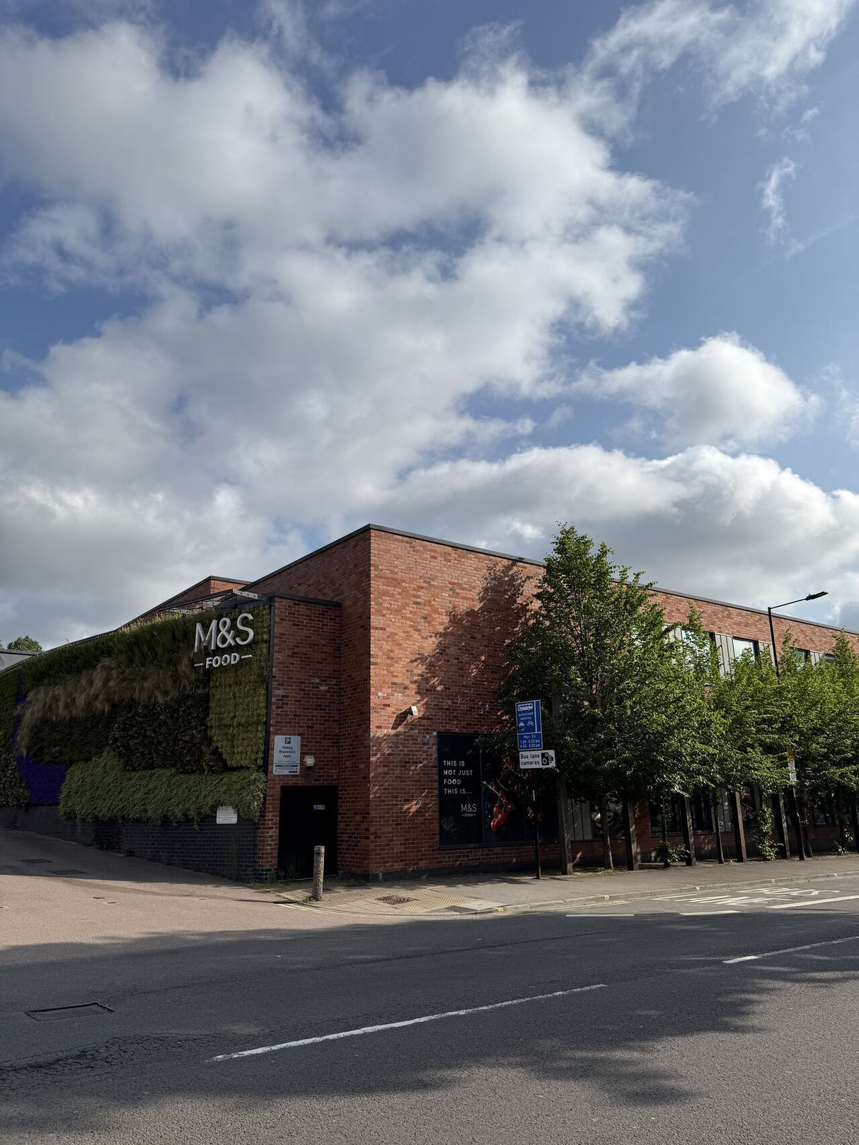 M&S Eco Store in Sheffield Built Using Reclaimed Bricks