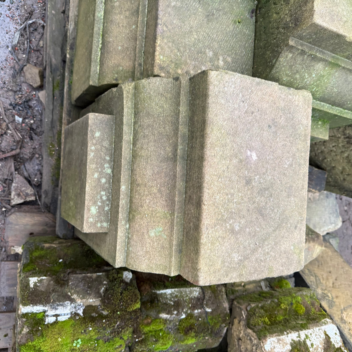 Architectural Stone Corbels - Jobt Lot