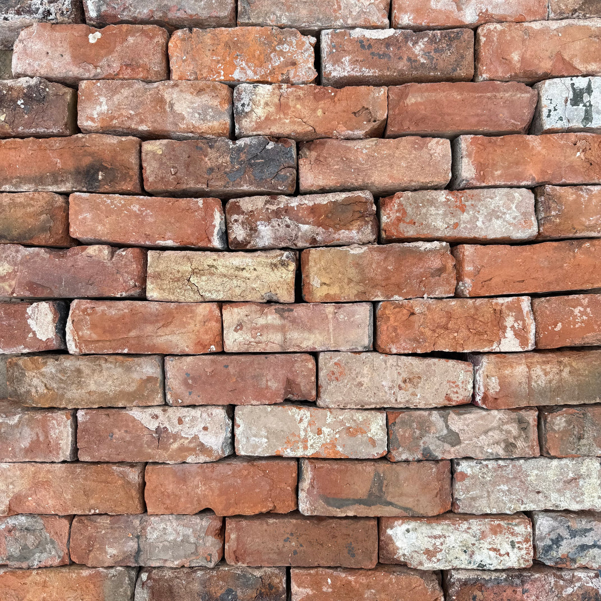 Reclaimed Chester Handmade Bricks | Pack of 250 Bricks | Free Delivery