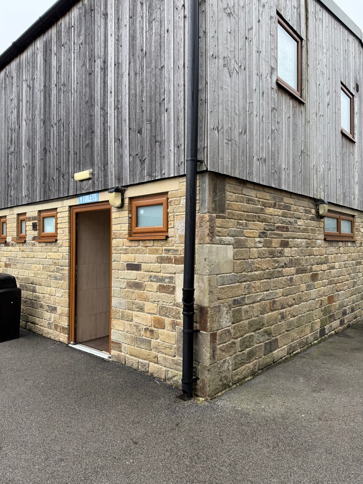 Reclaimed Delph Building Stone - Per SQM