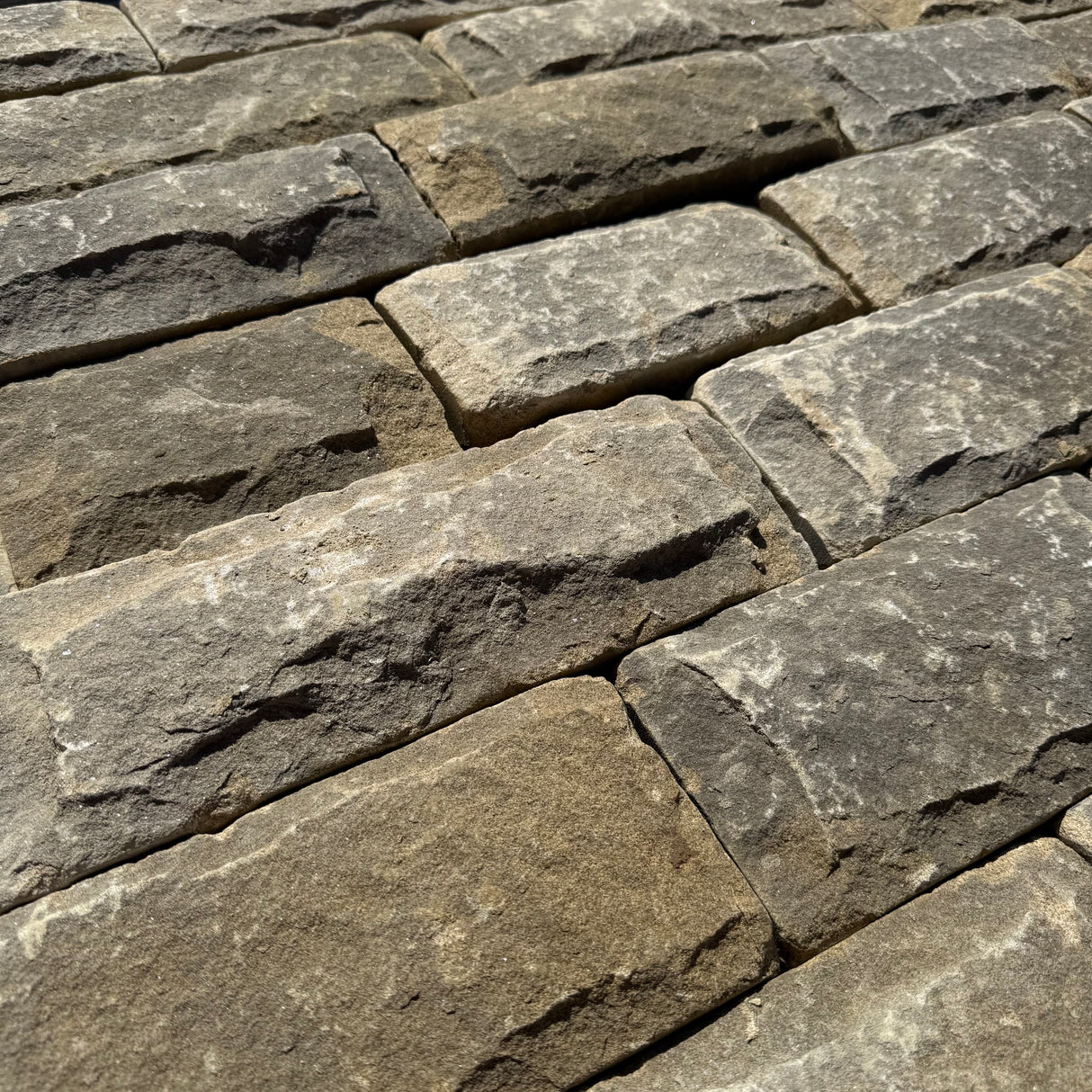 140mm Britannia Weathered Pitched Building Stone - Per SQM