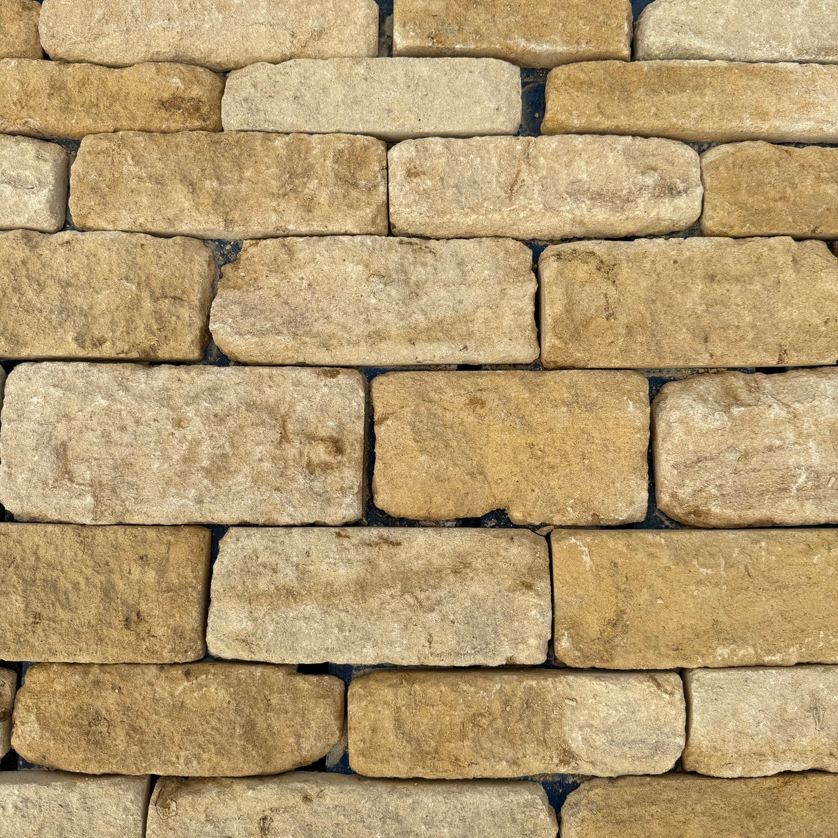Cotswold Blend Stone Cladding - Per SQM