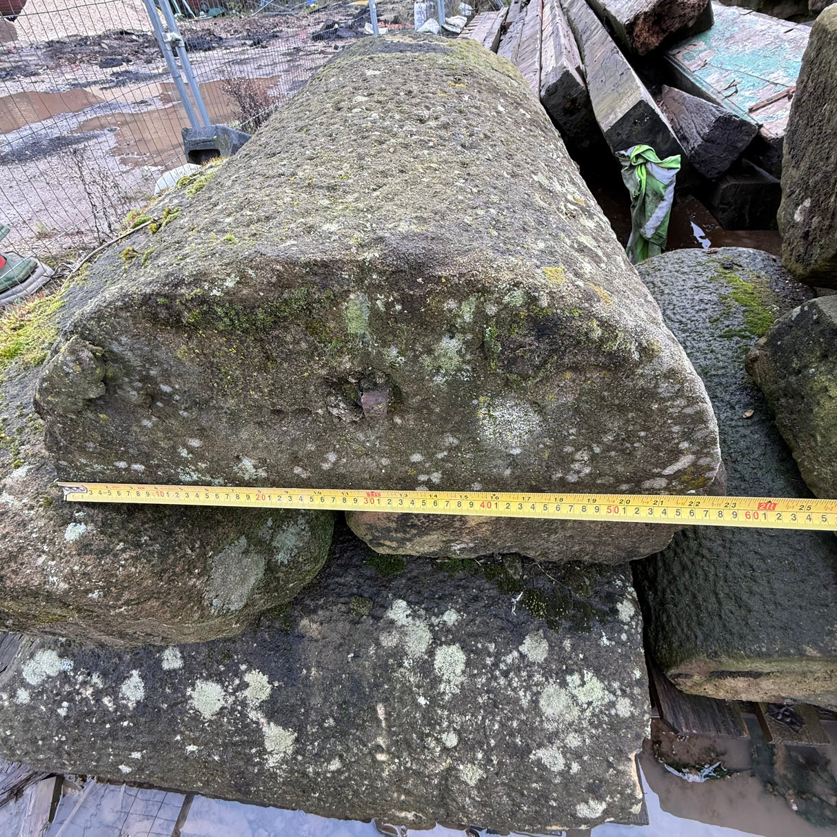 Reclaimed Round Stone Coping - Job Lot