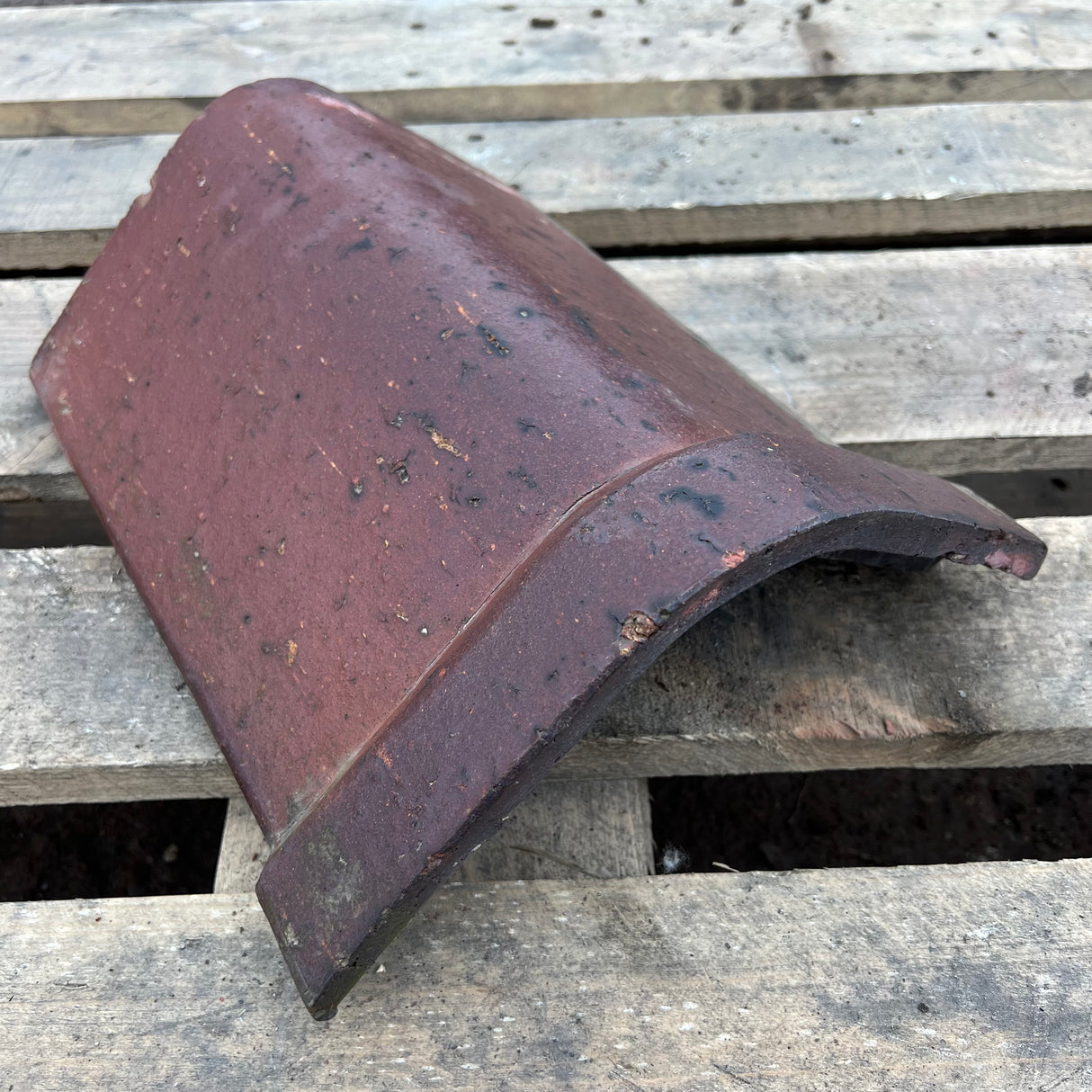 Reclaimed Brindle Blue Hogs Back Clay Roof Ridge Tile – Reclaimed Brick ...