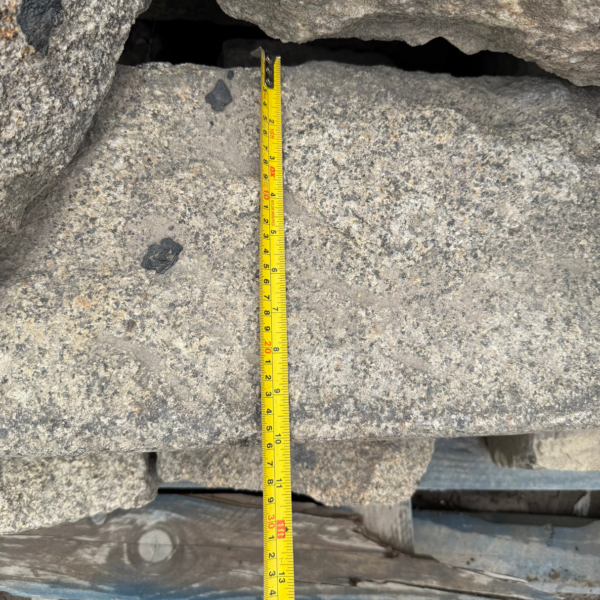 Reclaimed Granite Kerbs - 10" x 6"