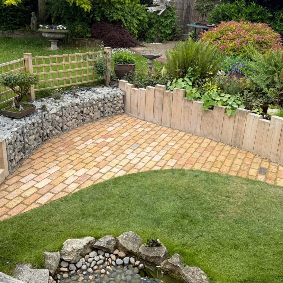 Reclaimed Yellow Clay Paving Bricks | Pack of 250 Bricks | Free Delivery