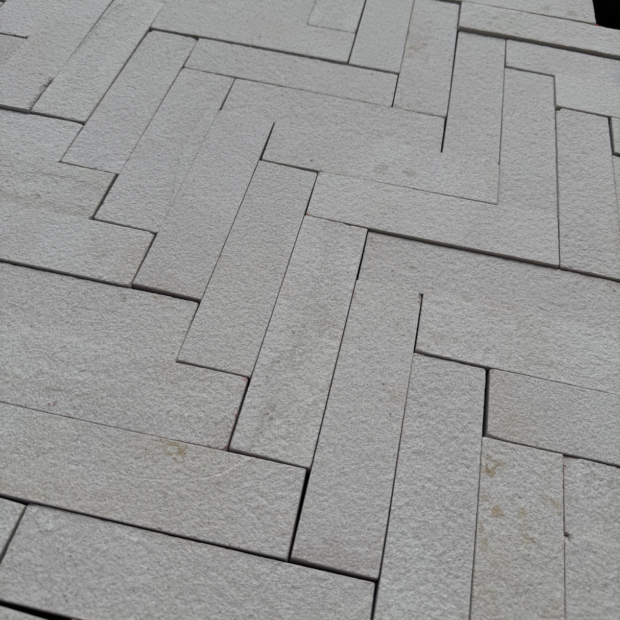 White Sandstone Stackers - 200mm x 50mm x 40mm - Per SQM