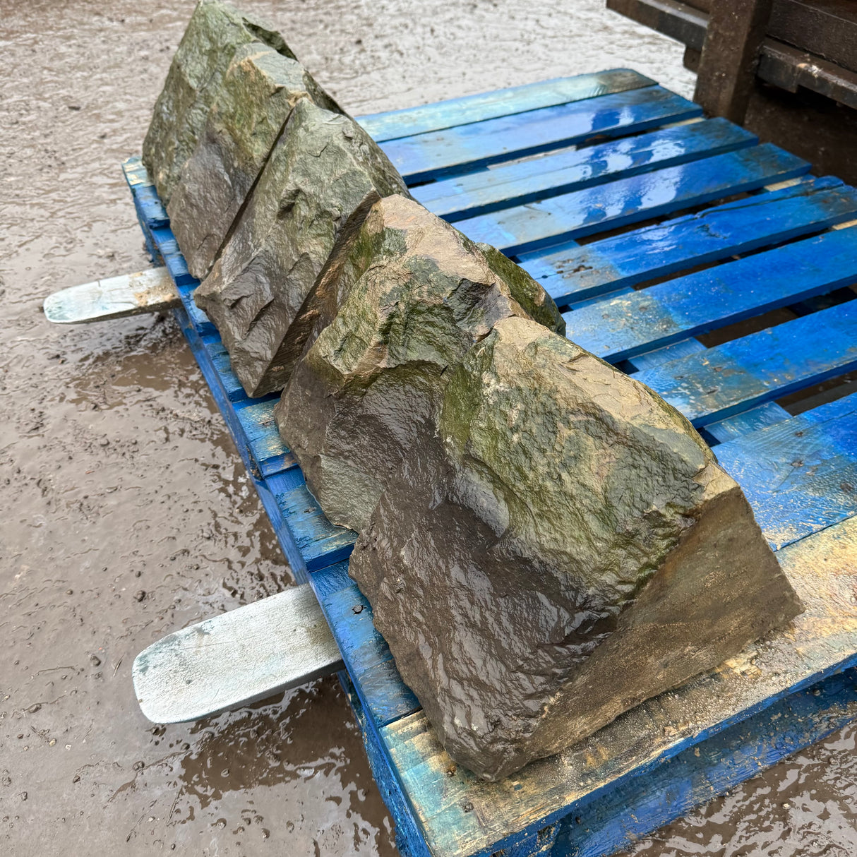 Reclaimed Triangle Stone Wall Coping - Per Linear Foot