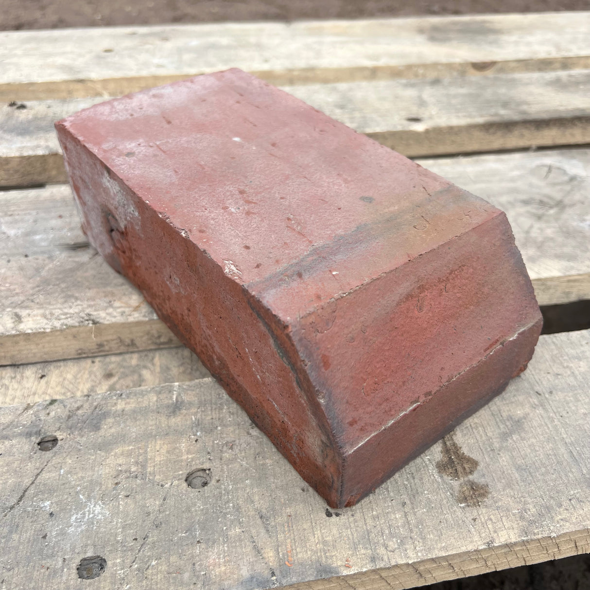 Reclaimed Red Plinth Header Brick