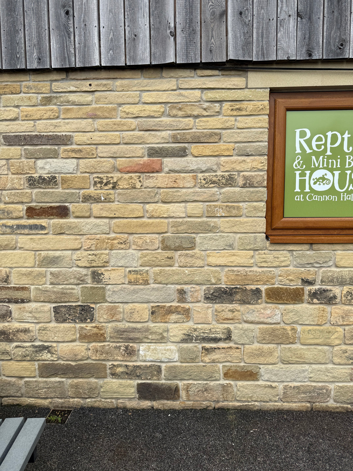 Reclaimed Delph Building Stone - Per SQM