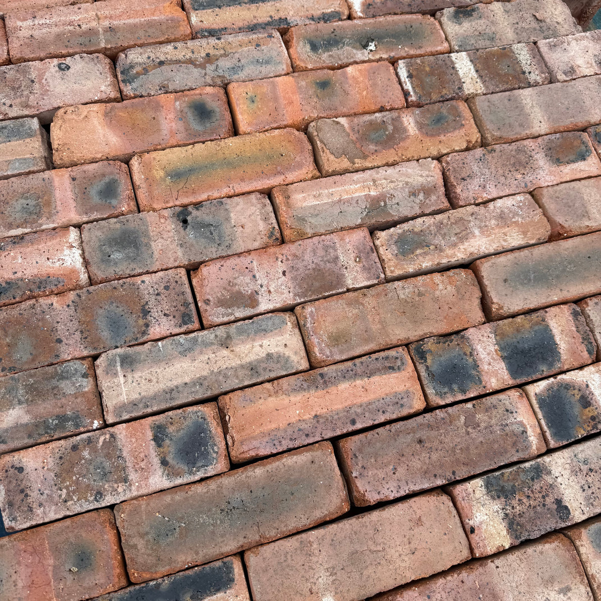 Reclaimed Giscol Common Bricks | Pack of 250 Bricks | Free Delivery
