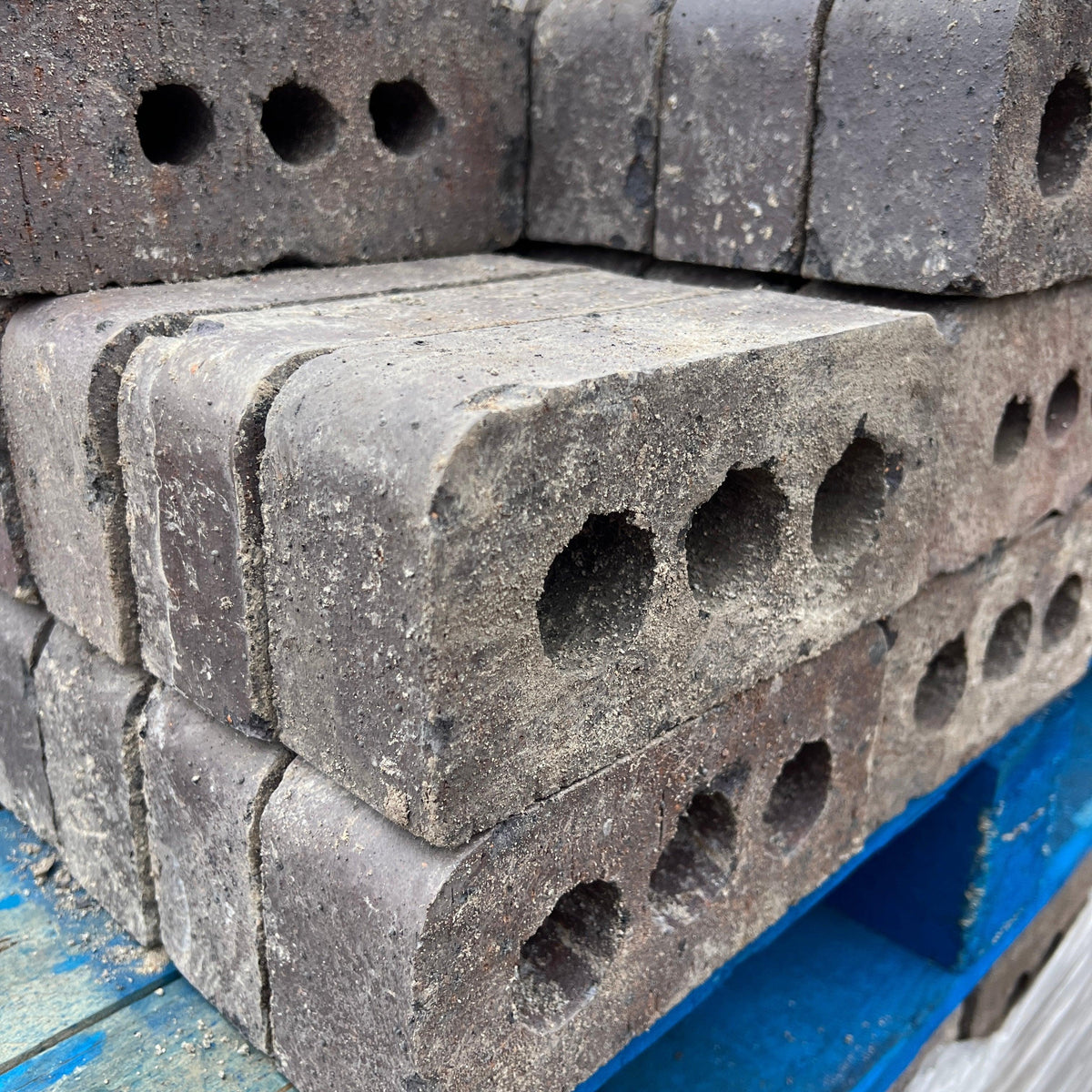 Radius Bricks 65mm Reclaimed Staffordshire Blue Double Bullnose Coping Brick ...