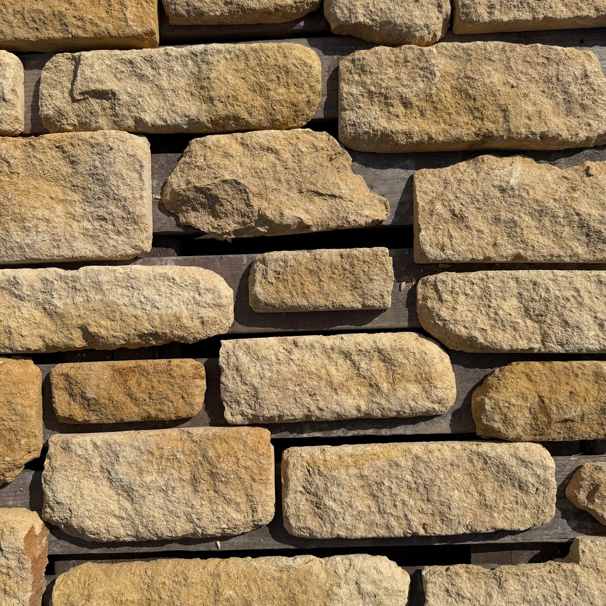 Cotswold Blend Stone Cladding - Per SQM