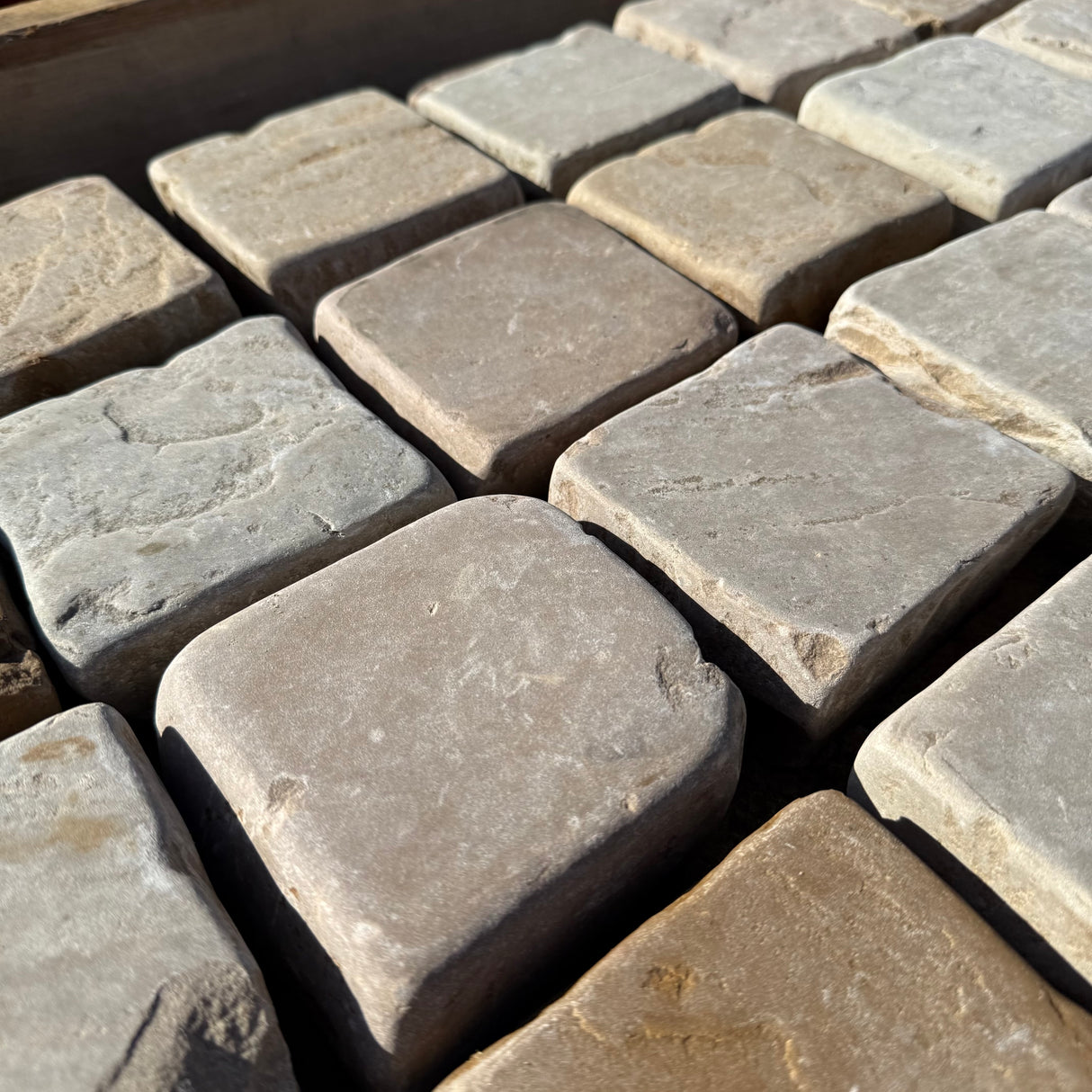 100 x 100 Cobbles