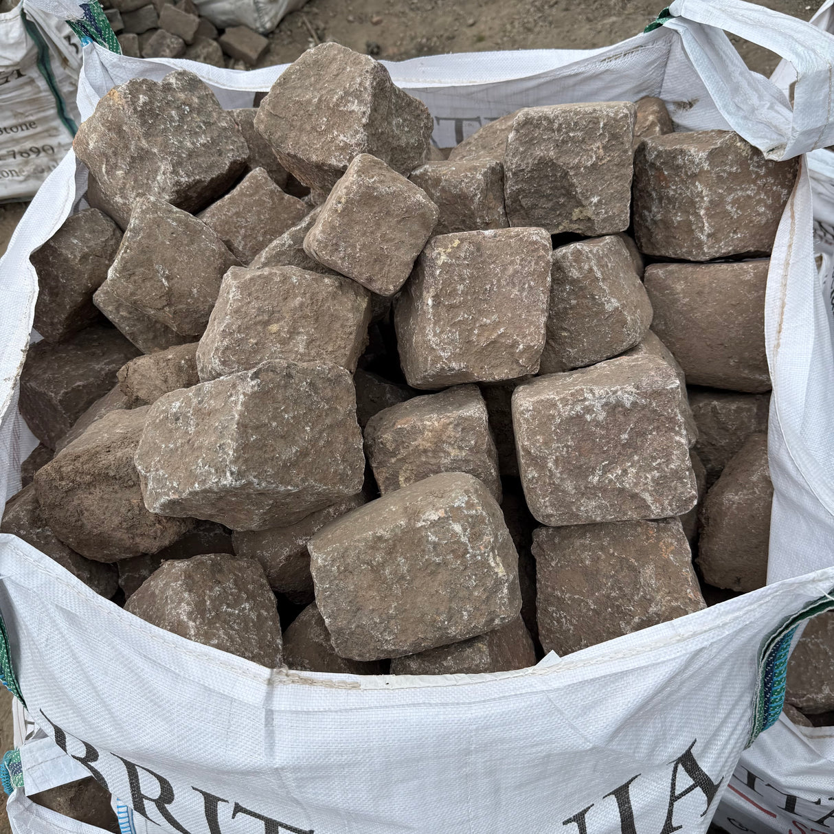 Reclaimed Random Pink Granite Setts - Per Bag