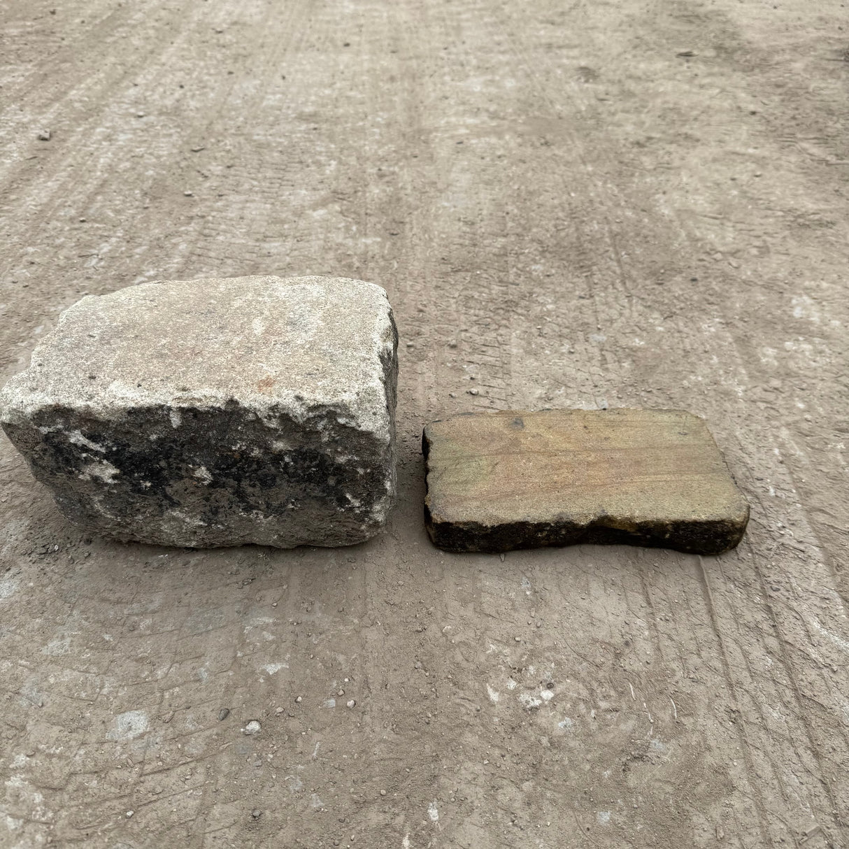 Reclaimed Sawn Yorkshire Stone Cobble Tops - Per SQM