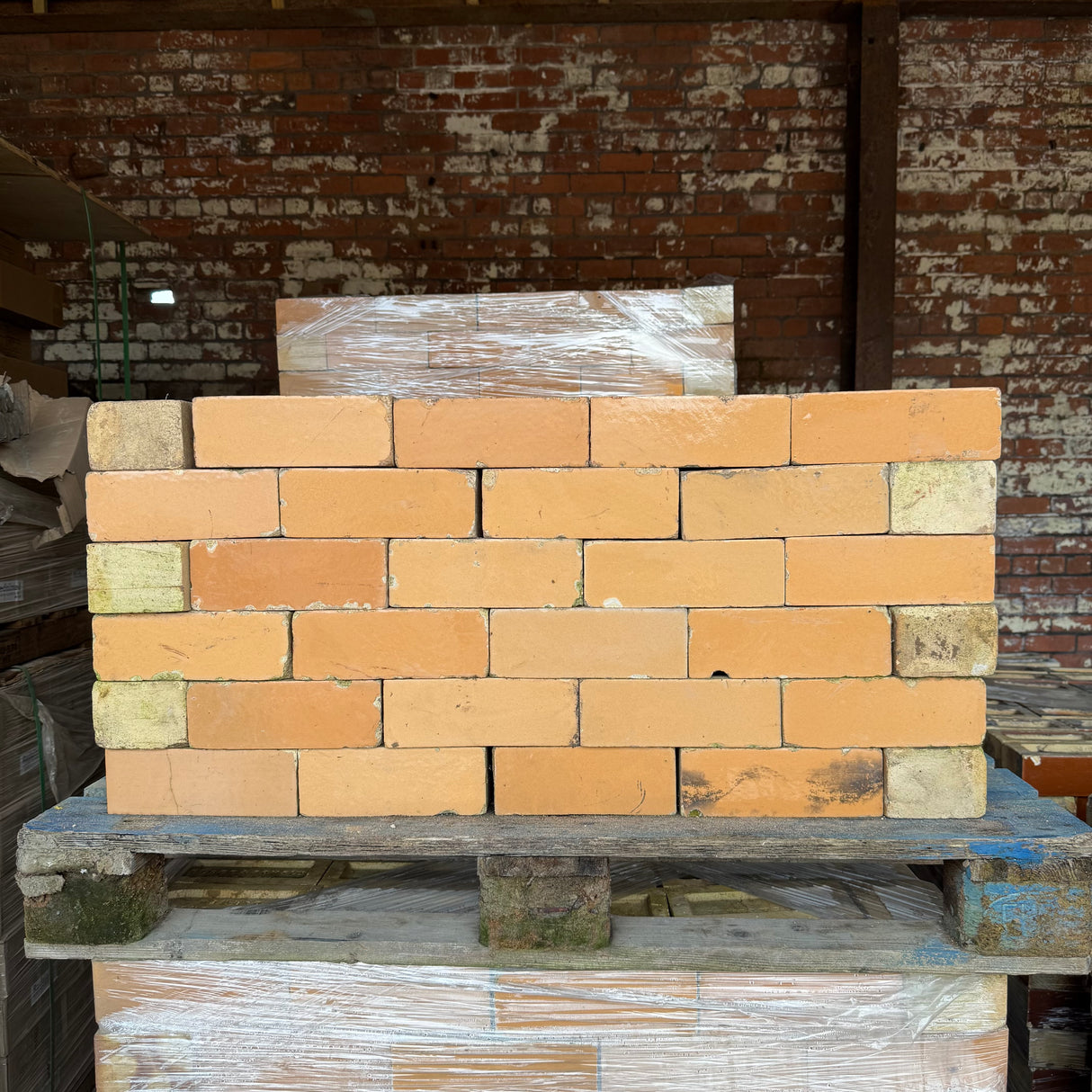 Reclaimed Beige Glazed Bricks