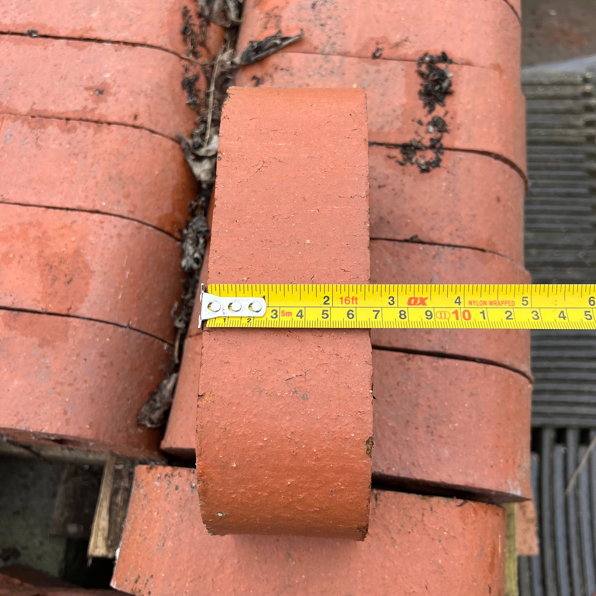 65mm Red Double Bullnose Bricks