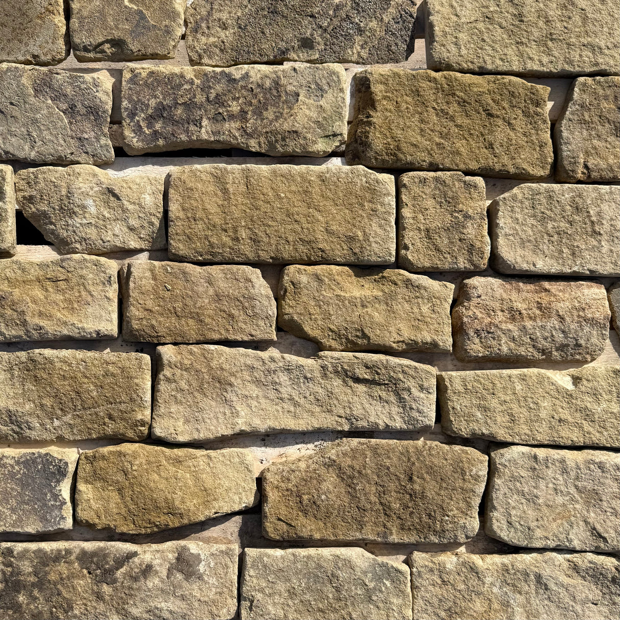 Reclaimed Farmhouse Stone Cladding - Per SQM