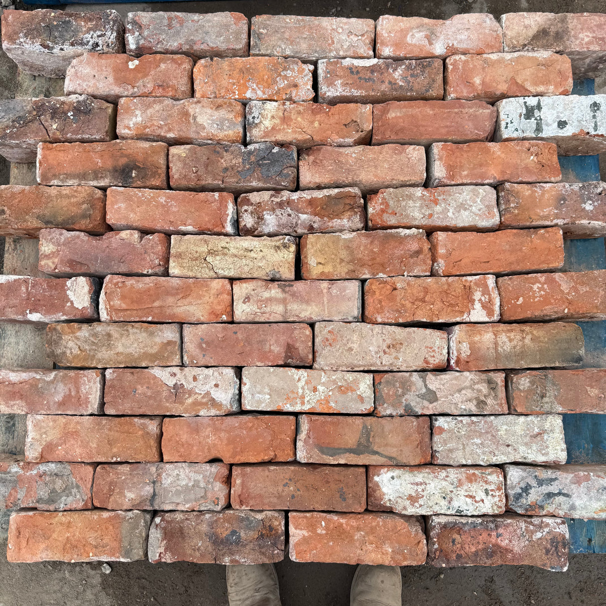 Reclaimed Chester Handmade Bricks | Pack of 250 Bricks | Free Delivery