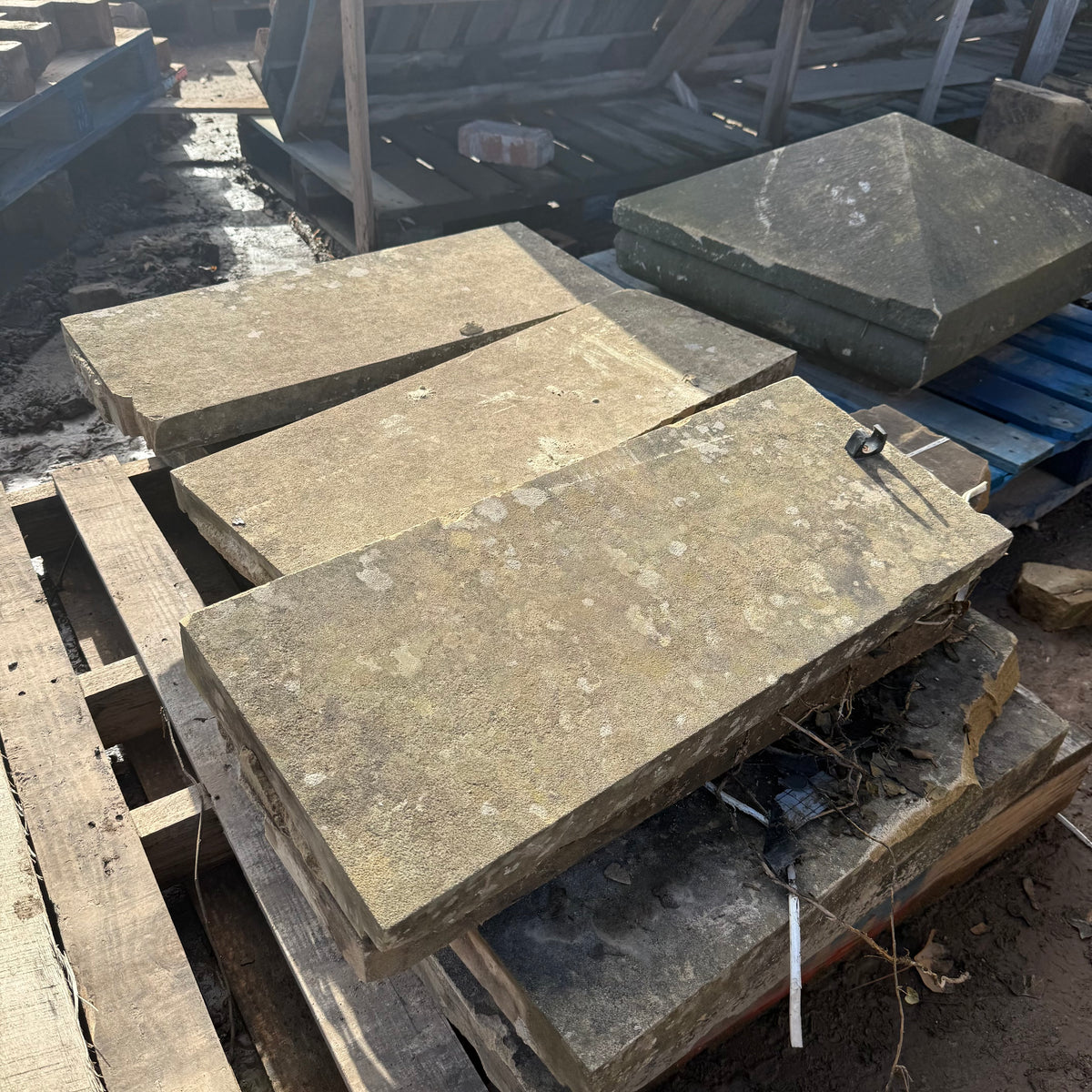 Reclaimed One Weathered Stone Wall Coping - Job Lot