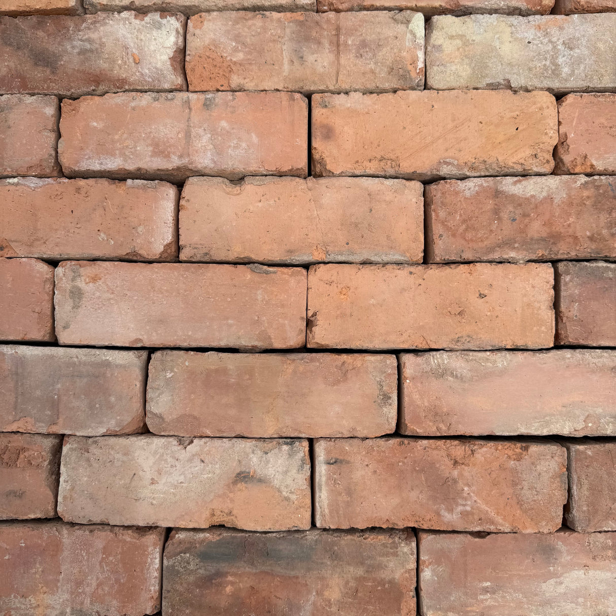 Reclaimed Nottingham Wirecut Imperial Bricks | Pack of 250 Bricks | Free Delivery