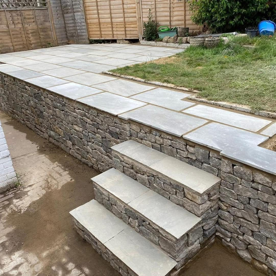 Grey Limestone Dry Stone Walling - Per Bag