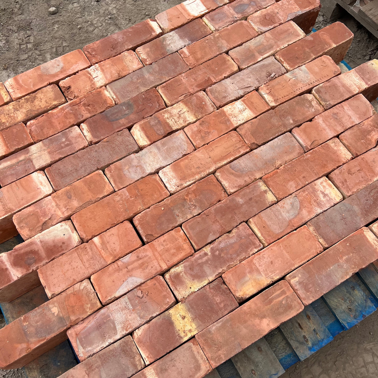 Cheshire Pre-War Common Wirecut Brick | Pack of 250 Bricks | Free Delivery