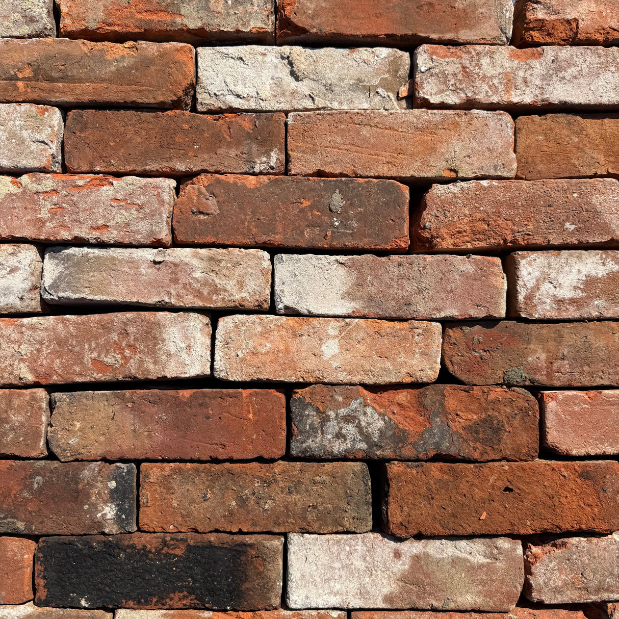 Reclaimed 2 1/2” Farmhouse Handmade Bricks | Pack of 250 Bricks | Free Delivery
