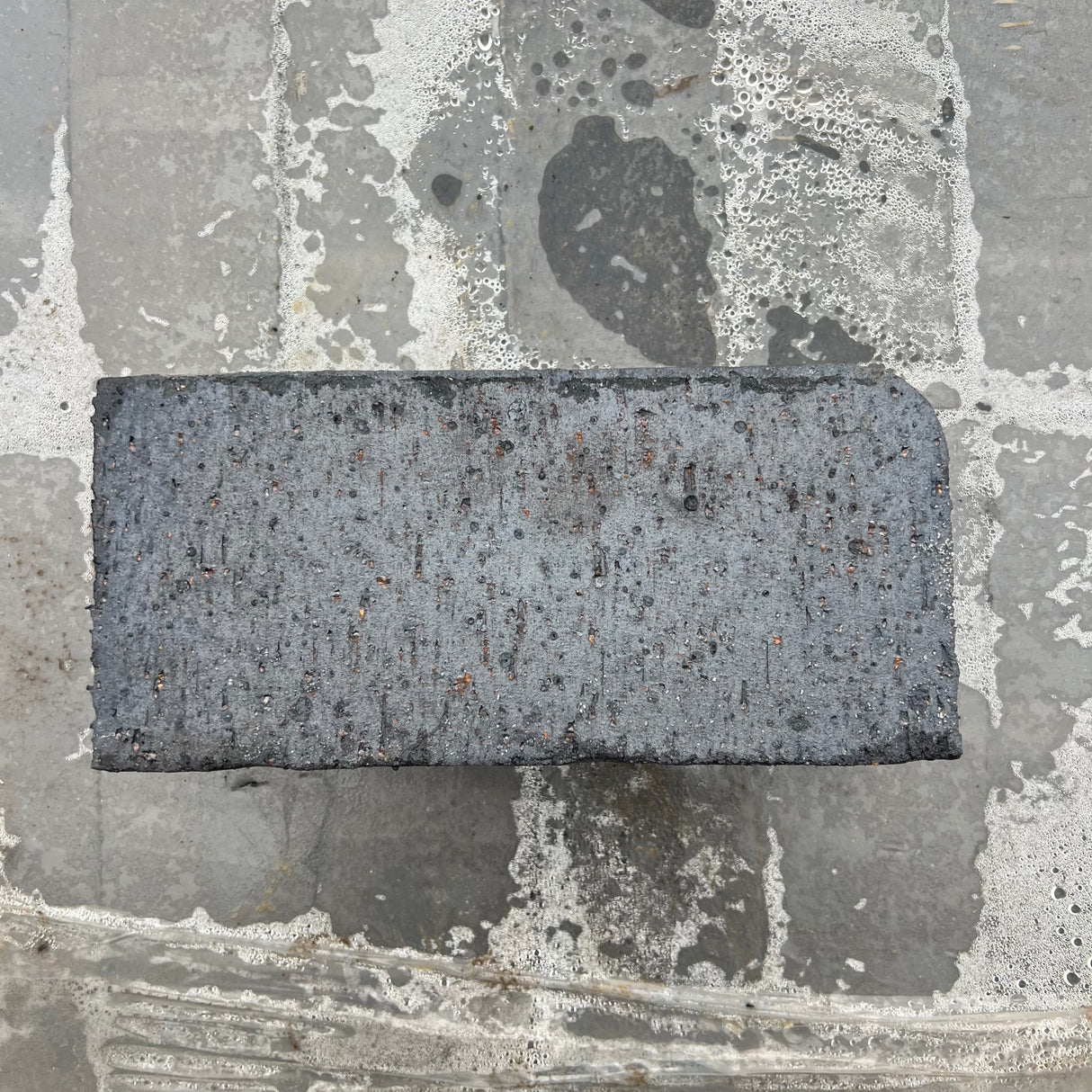 New Staffordshire Blue Single Pencil Bullnose Brick