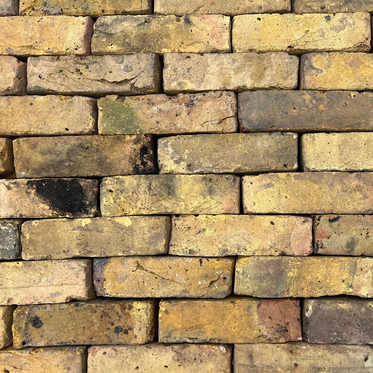 Genuine Reclaimed London Yellow Stock Handmade Bricks | Pack of 250 | Free Delivery