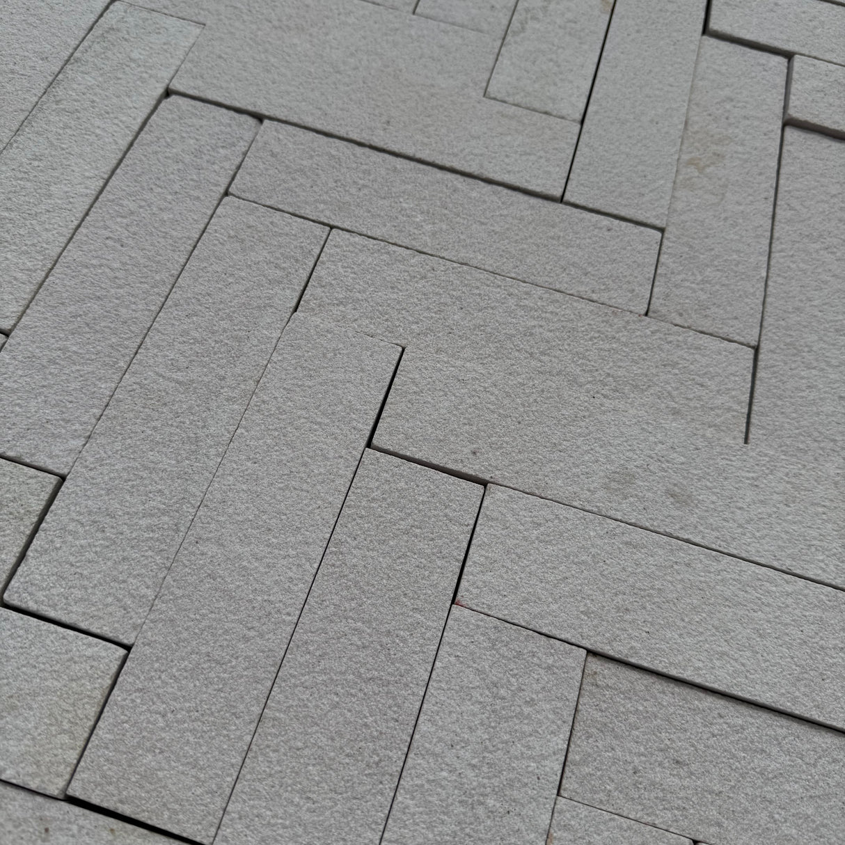 White Sandstone Stackers - 200mm x 50mm x 40mm - Per SQM