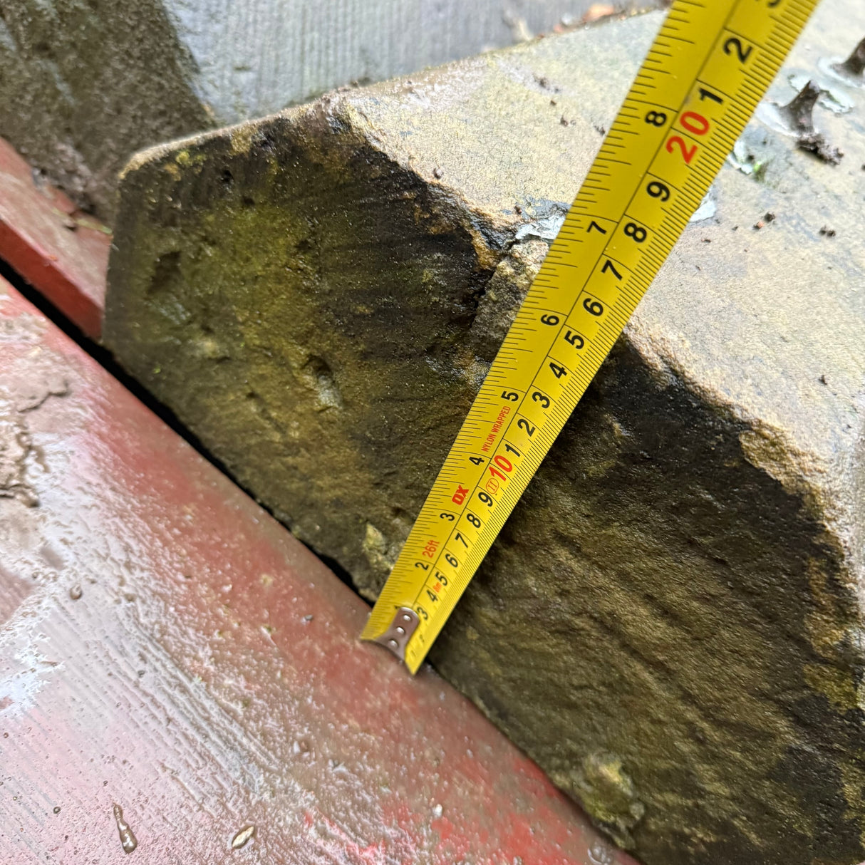 Reclaimed Stone Coping - Job Lot
