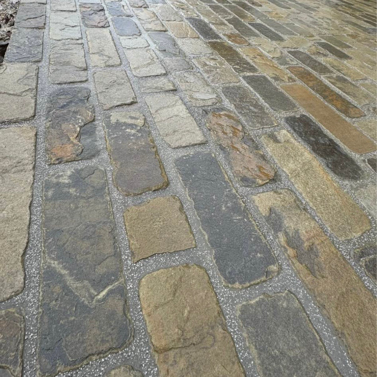 Riven Cobble Setts