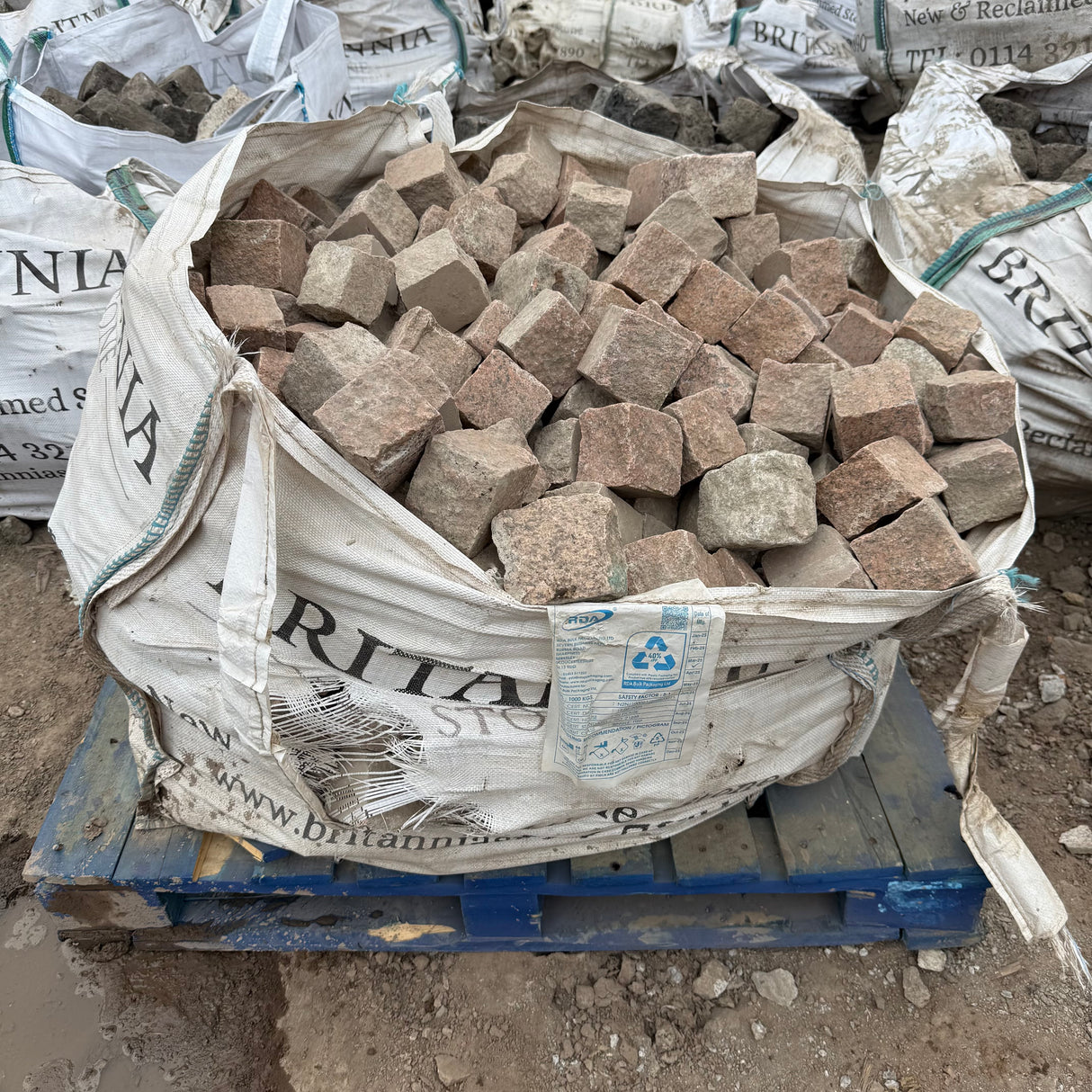 Reclaimed Square Pink Granite Setts - Per Bag