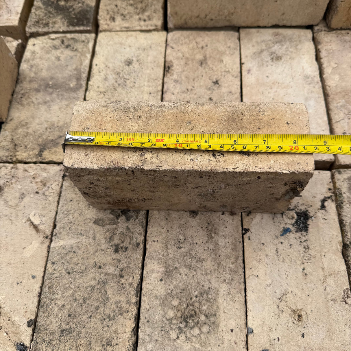 Reclaimed 73mm Yellow Pressed Bricks - Job Lot of 98