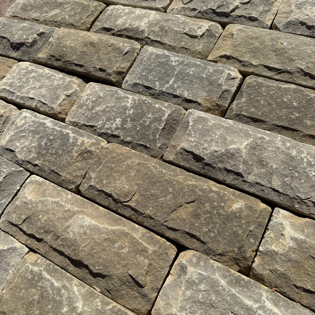 140mm Britannia Weathered Pitched Building Stone - Per SQM