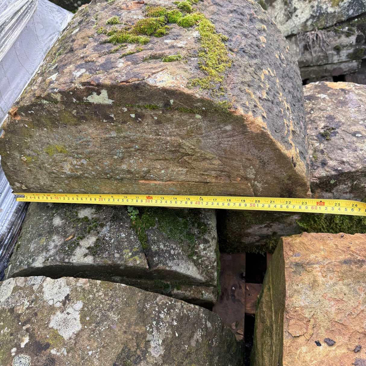 Reclaimed Half Round Wall Coping - Job Lot