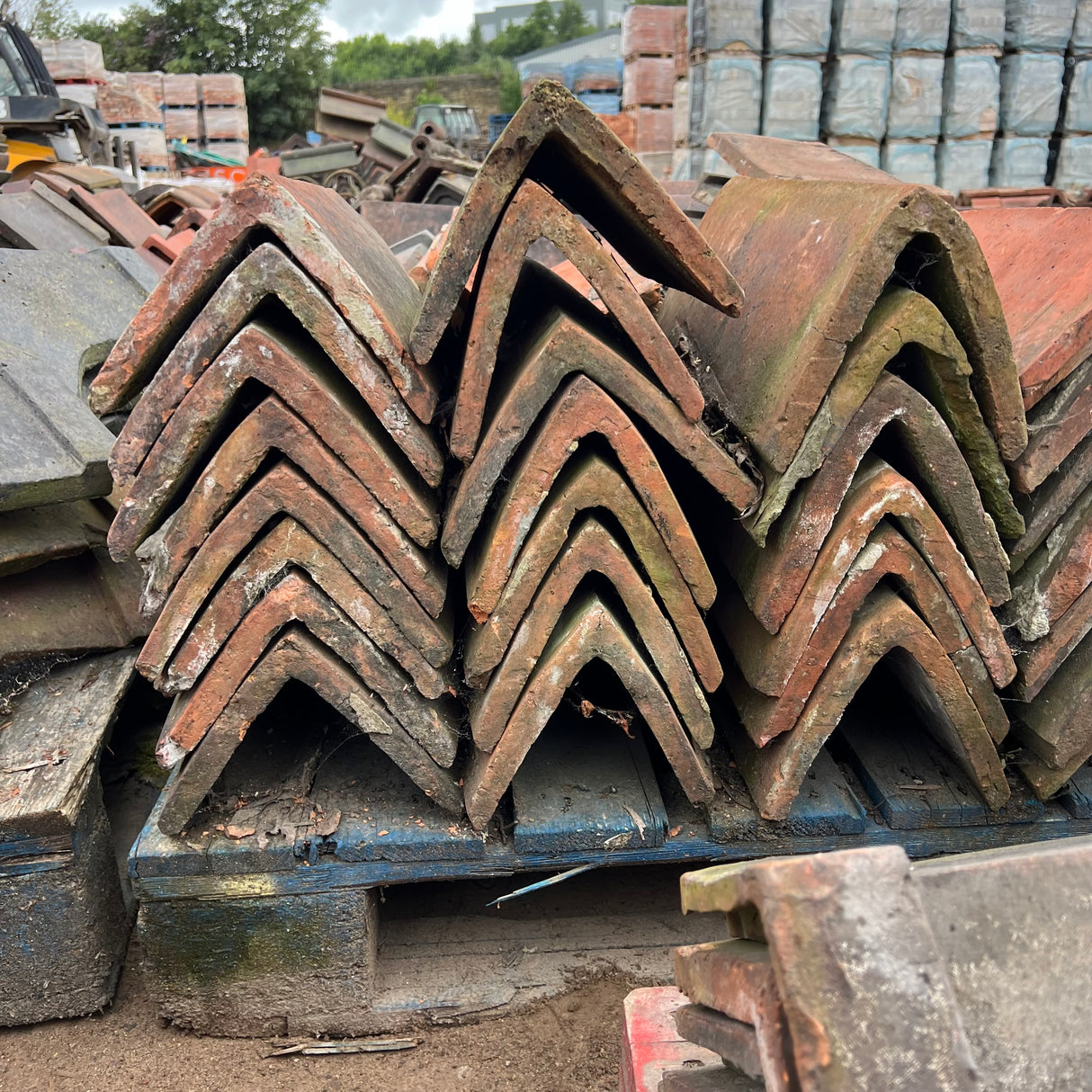 Reclaimed Red Clay Triangle Roof Ridge Tile - 70 Degree