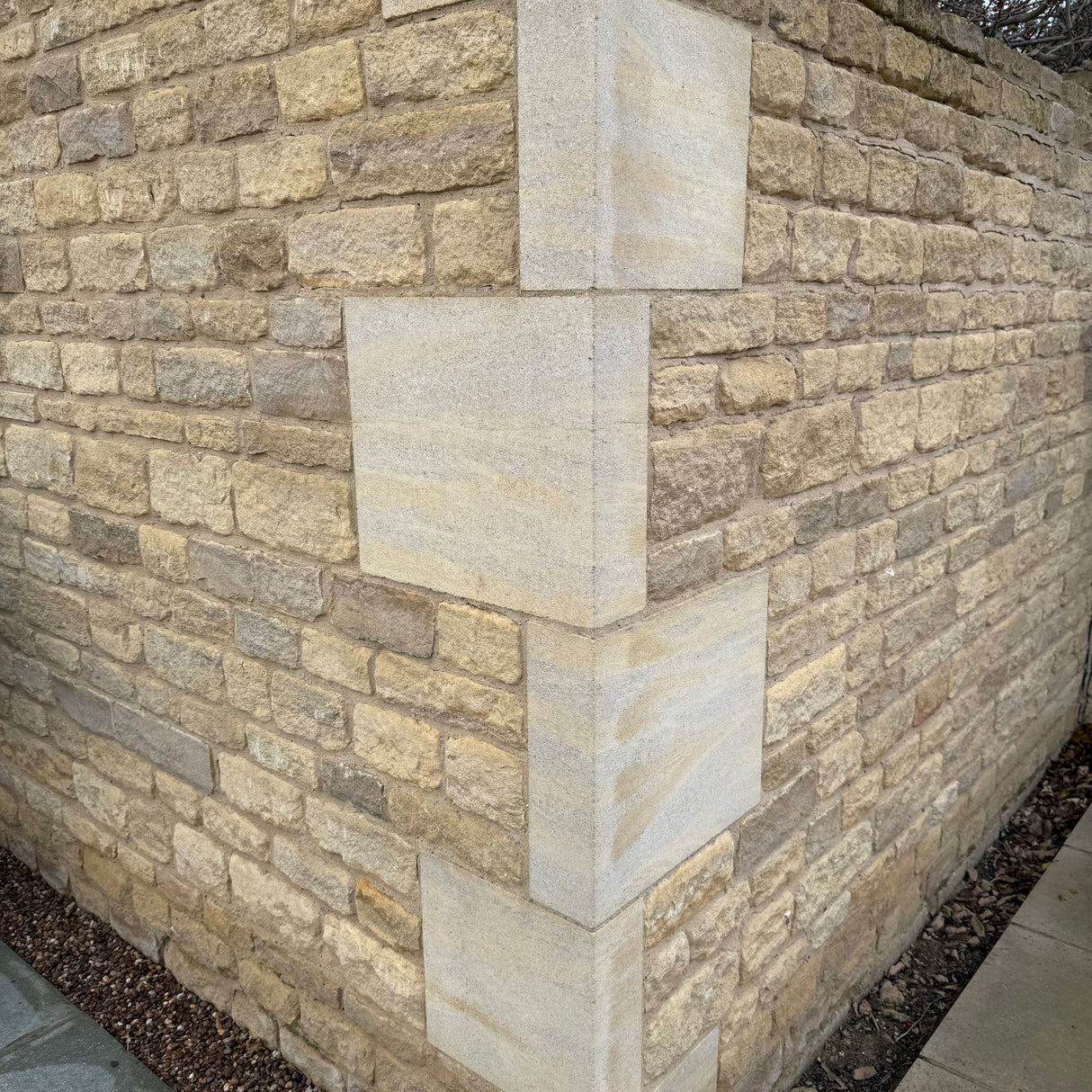 Cropped Limestone Walling Stone - Per Bag