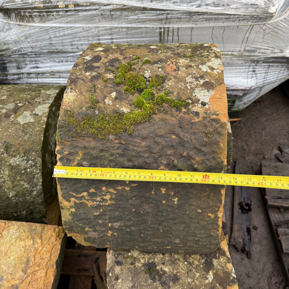 Reclaimed Half Round Wall Coping - Job Lot