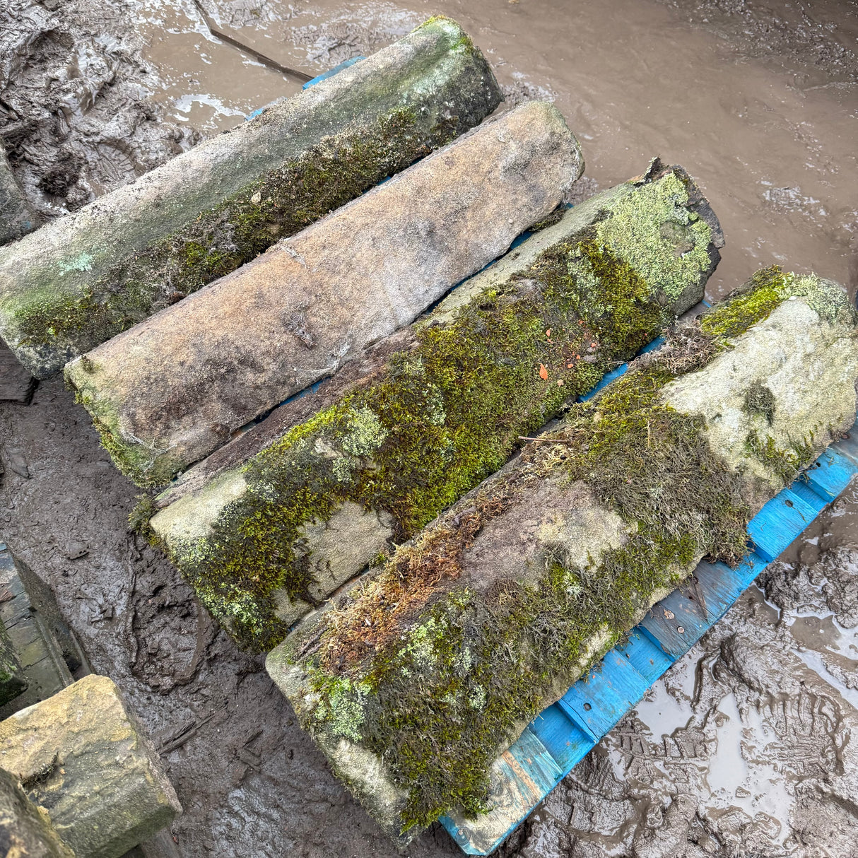 Reclaimed Yorkshire Stone Roof Ridge Tiles - Job Lot