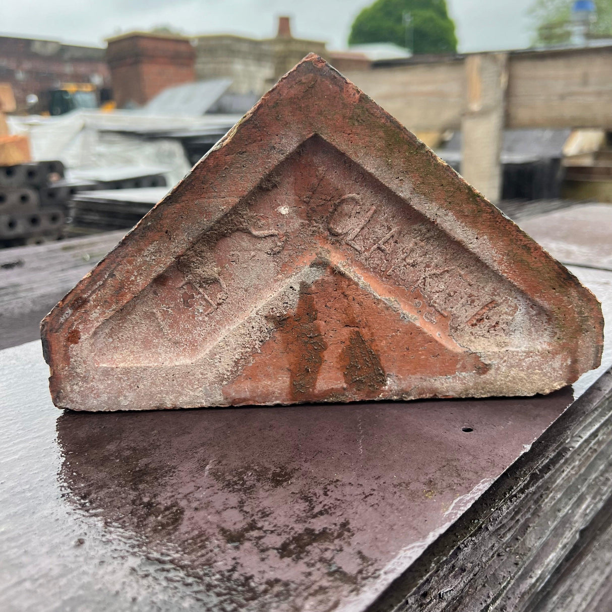 Reclaimed Triangle Wall Coping Bricks - Reclaimed Brick Company