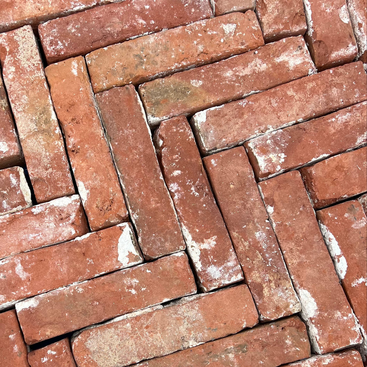 Reclaimed Red Bricks Pavers