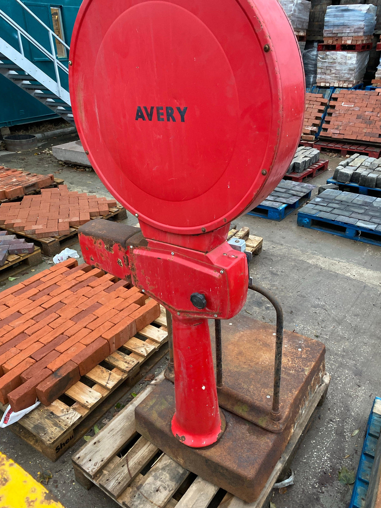 Avery Industrial Weighing Scales Red 175kg - Reclaimed Brick Company