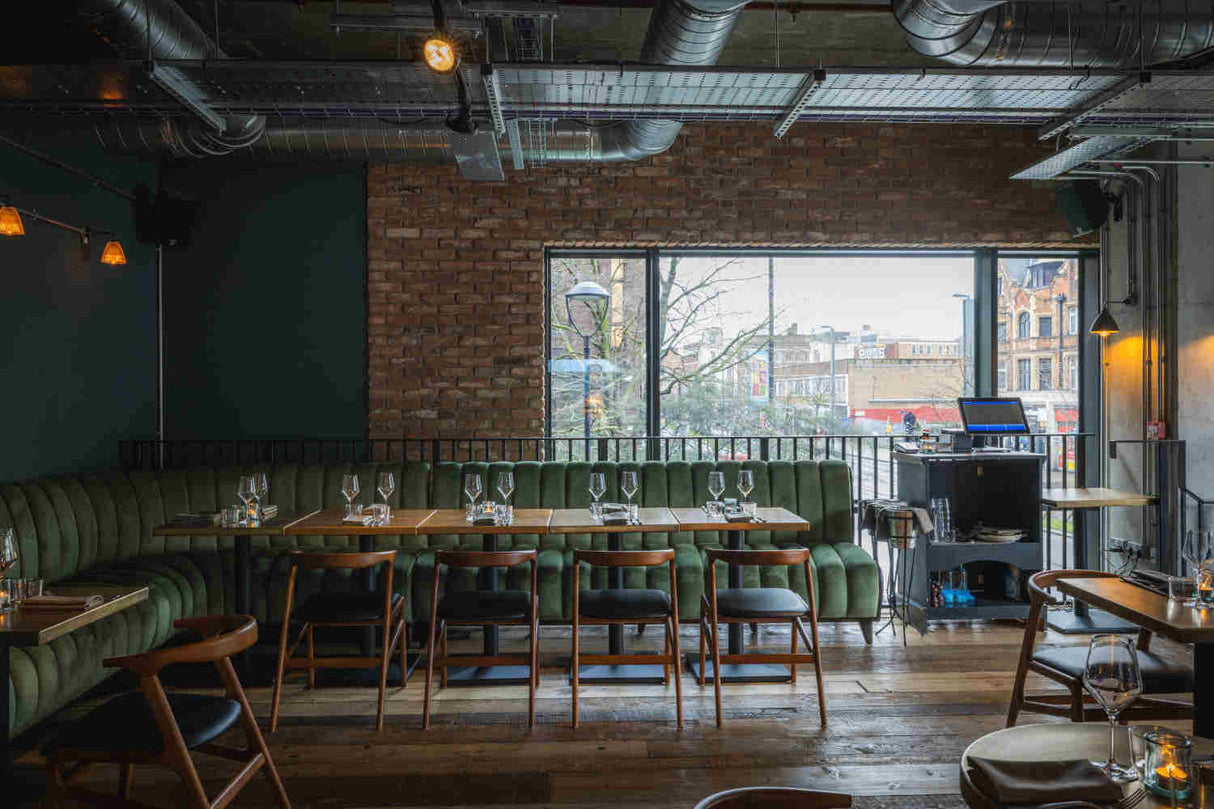 Reclaimed Brick Slip Restaurant Interior – Fern