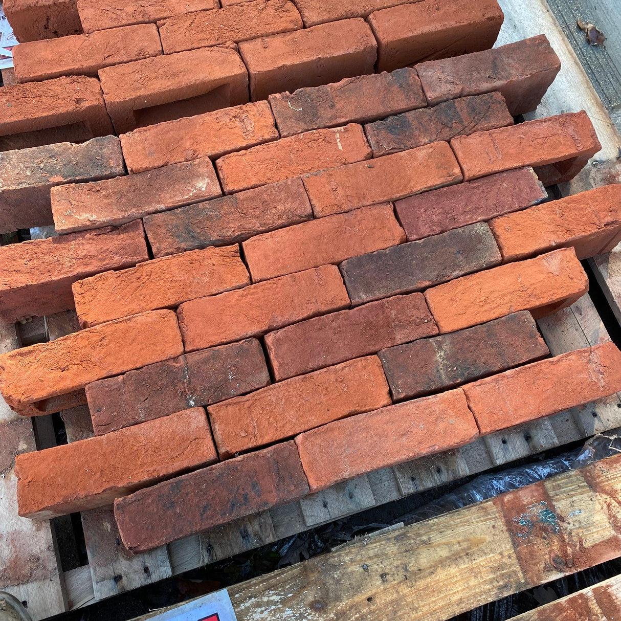 New Countryside Handmade Bricks - Reclaimed Brick Company