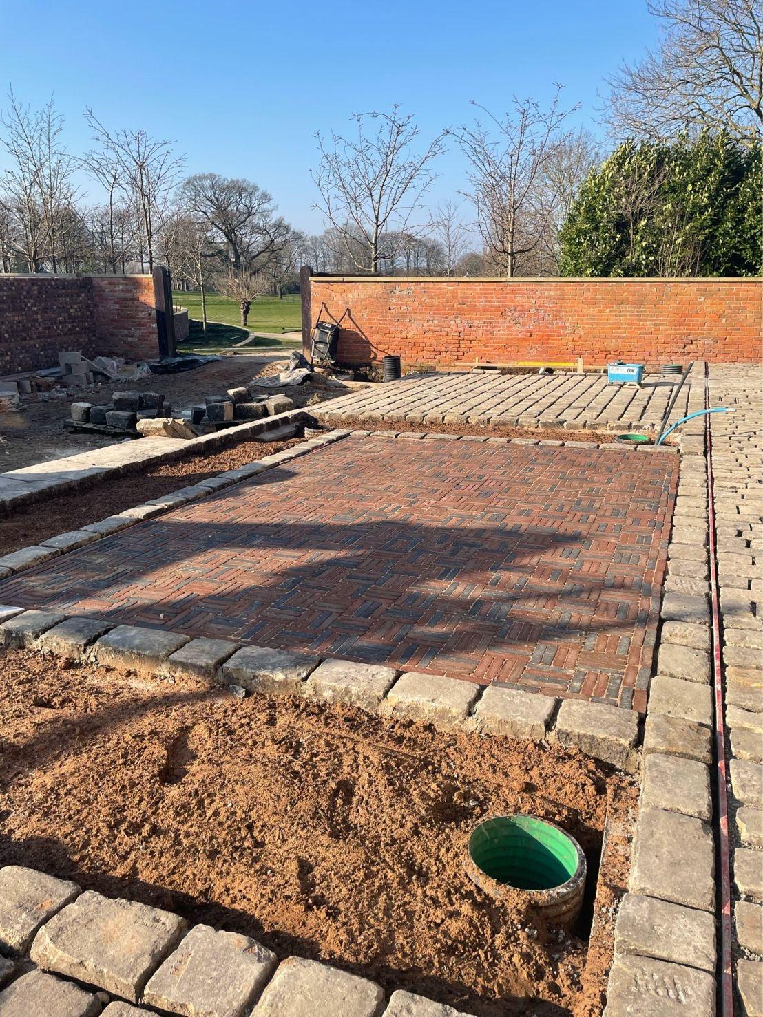 Court Yard using Reclaimed Gritstone Cobbles, Bristol - Reclaimed Brick Company