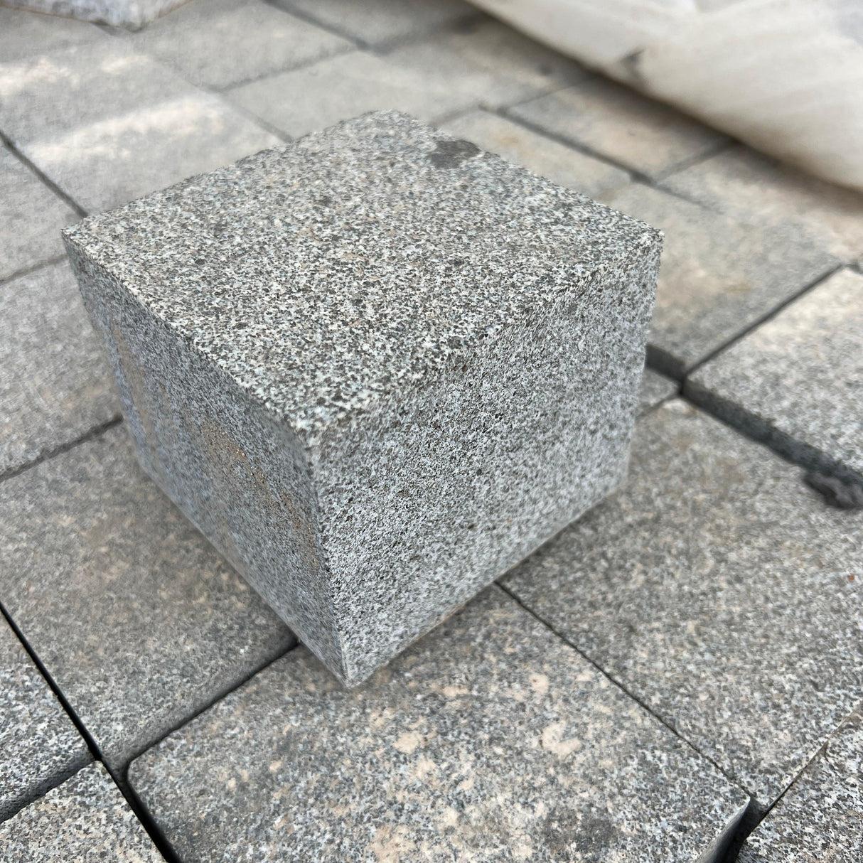 New Flamed Silver Granite Paving Setts - Reclaimed Brick Company